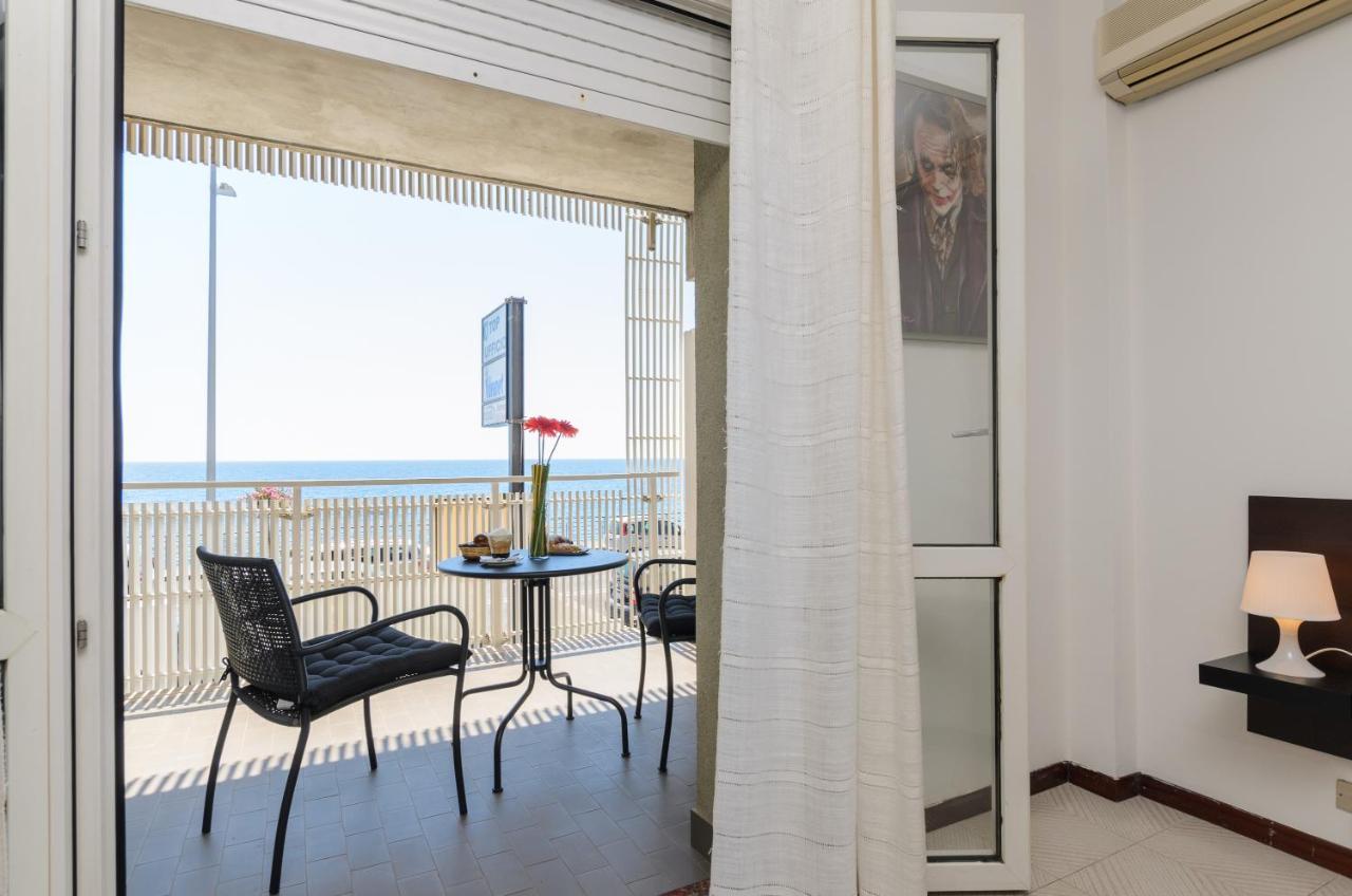 Marina D'Agro Residence Santa Teresa Di Riva Εξωτερικό φωτογραφία