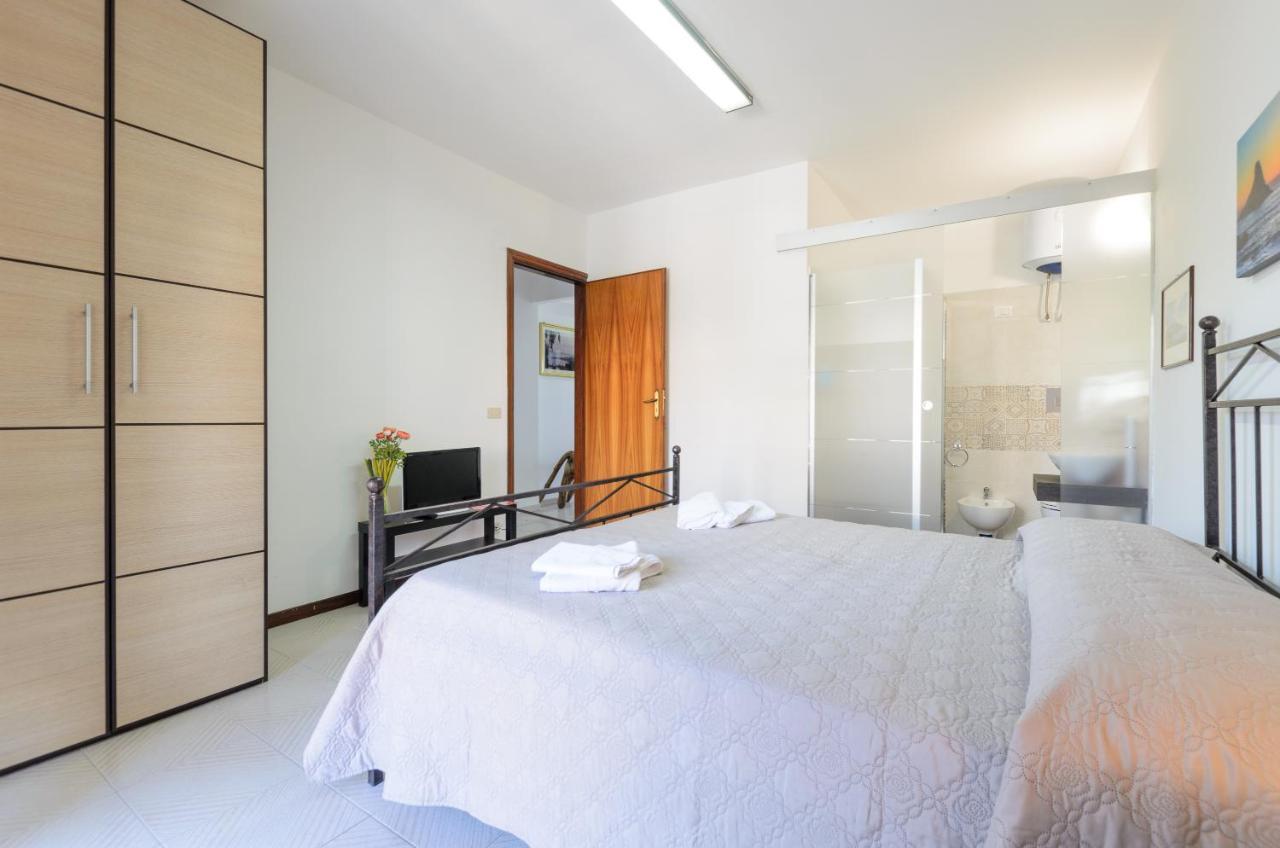 Marina D'Agro Residence Santa Teresa Di Riva Εξωτερικό φωτογραφία