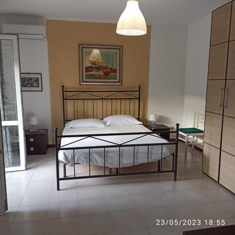Marina D'Agro Residence Santa Teresa Di Riva Εξωτερικό φωτογραφία